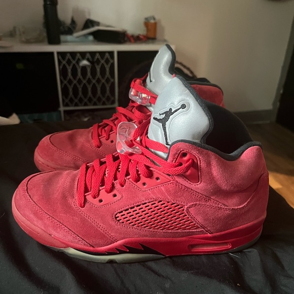 Size 9.5 in men’s. - Picture 3 of 3